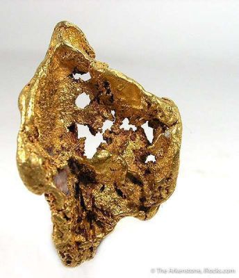 Gold Octahedral Hopper Crystal