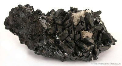 Manganite With Calcite