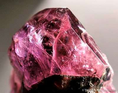 Ruby/Sapphire - WINZA-10 - Winza - Tanzania Mineral Specimen