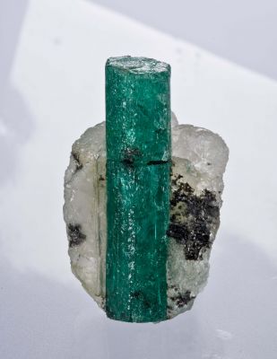 Emerald on Quartz