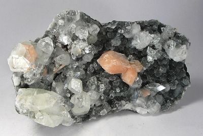 Apophyllite-(Kf), Stilbite-Ca, Quartz