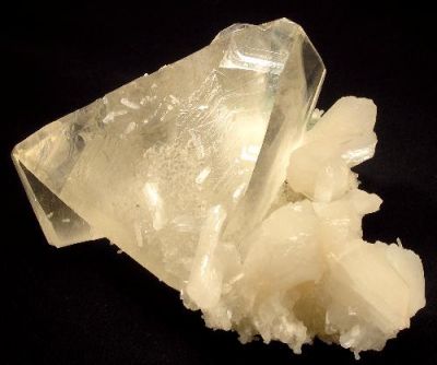 Calcite, Apophyllite-(Kf), Stilbite-Ca