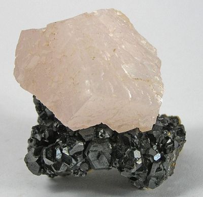 Calcite (Var: Manganoan Calcite), Sphalerite
