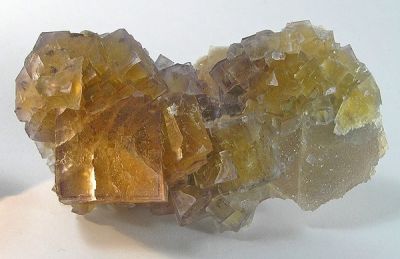 Fluorite, Quartz (Var: Chalcedony)