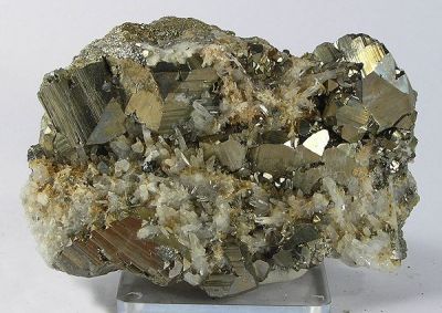Pyrite, Quartz