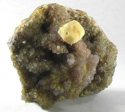 Quartz, Calcite, Quartz (Var: Amethyst)