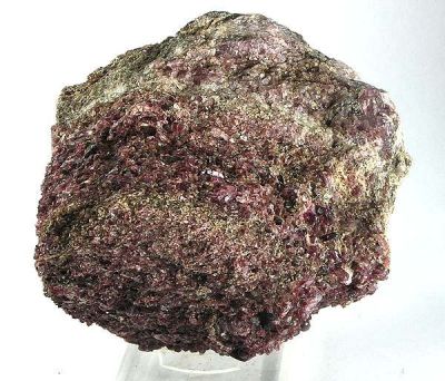 Tremolite (Var: Hexagonite)