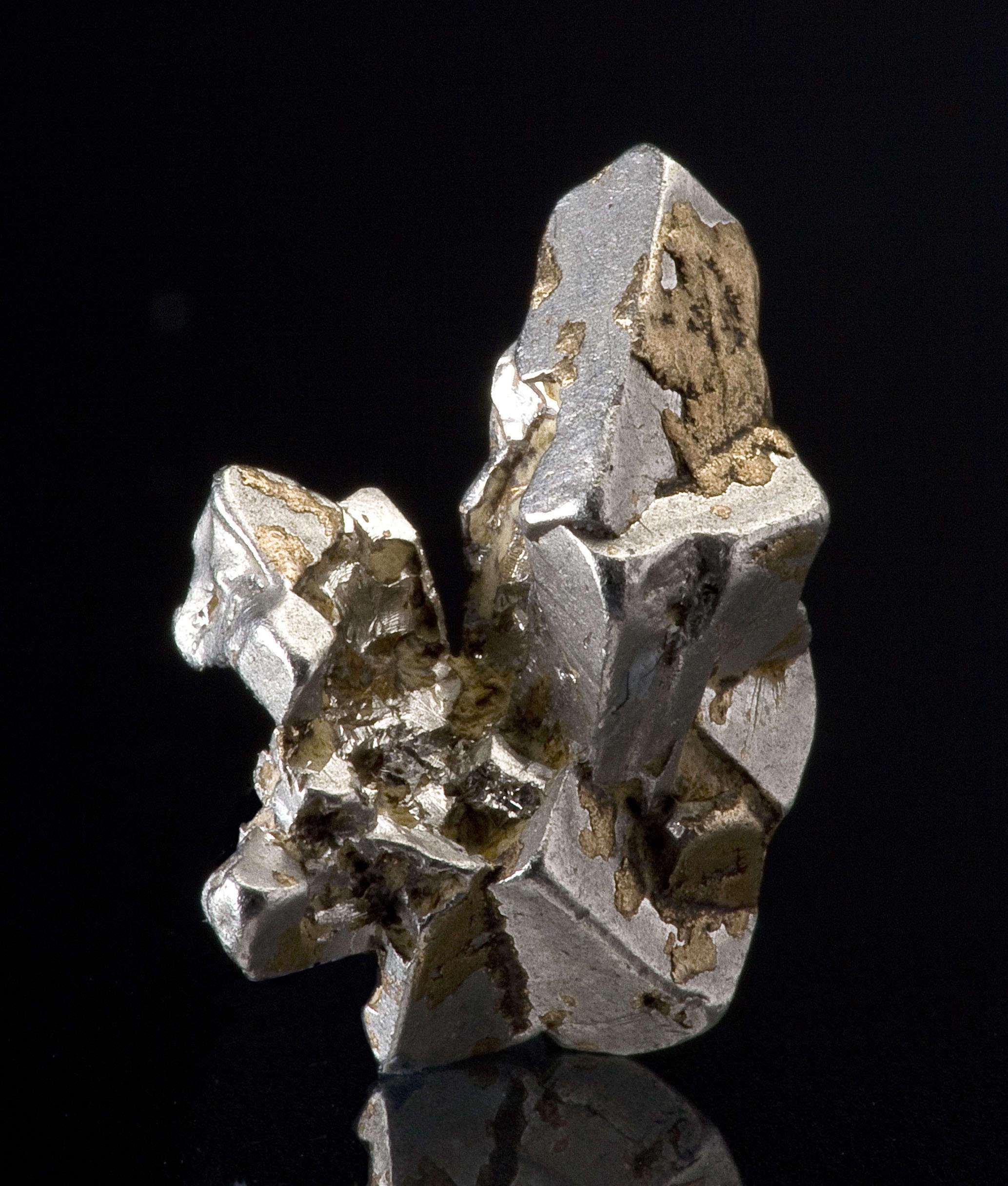 Platinum With Gold - TUC114-106 - Konder - Russia Mineral Specimen