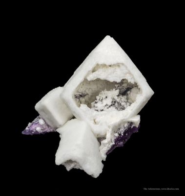 Baryte Ps. After Calcite, on Fluorite