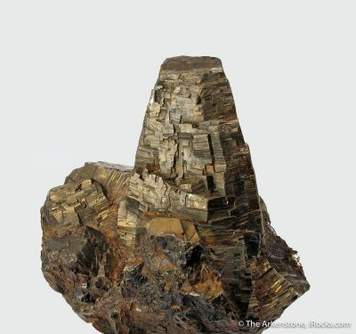 Pyrrhotite with Magnetite and Siderite