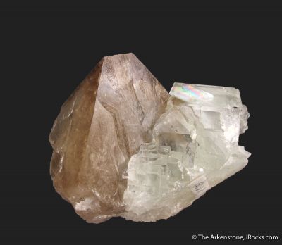 Scheelite (fluor.) and Fluorite (fluor.)