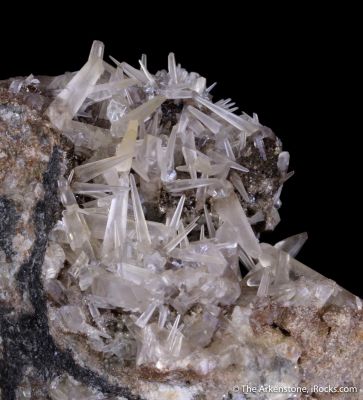 Smithsonite (rare crystal habit)