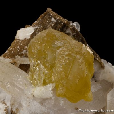 Gem Sphalerite and Quartz with Calcite