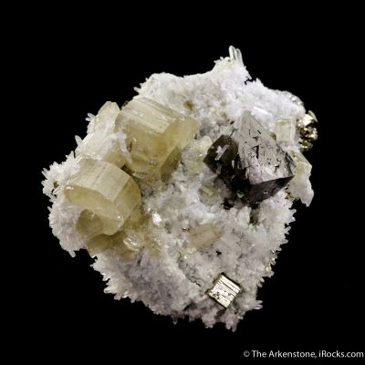 Scheelite, Fluorapatite and Quartz on Pyrite